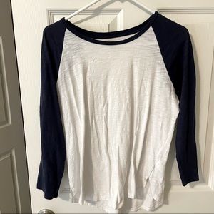 Old Navy baseball tee